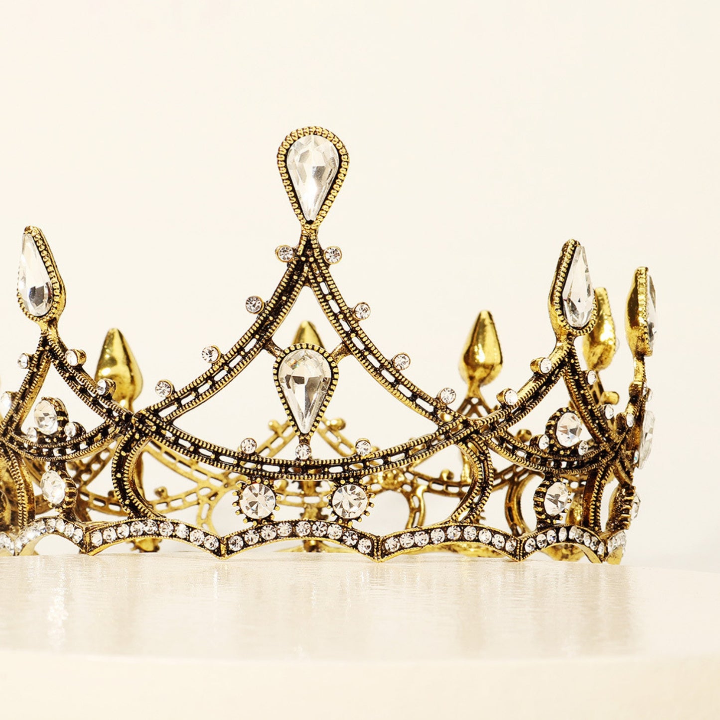 Mini Gold Crowns for Women Crowns and Tiaras Hair Accessories for Birthday Wedding Prom Bridal Party