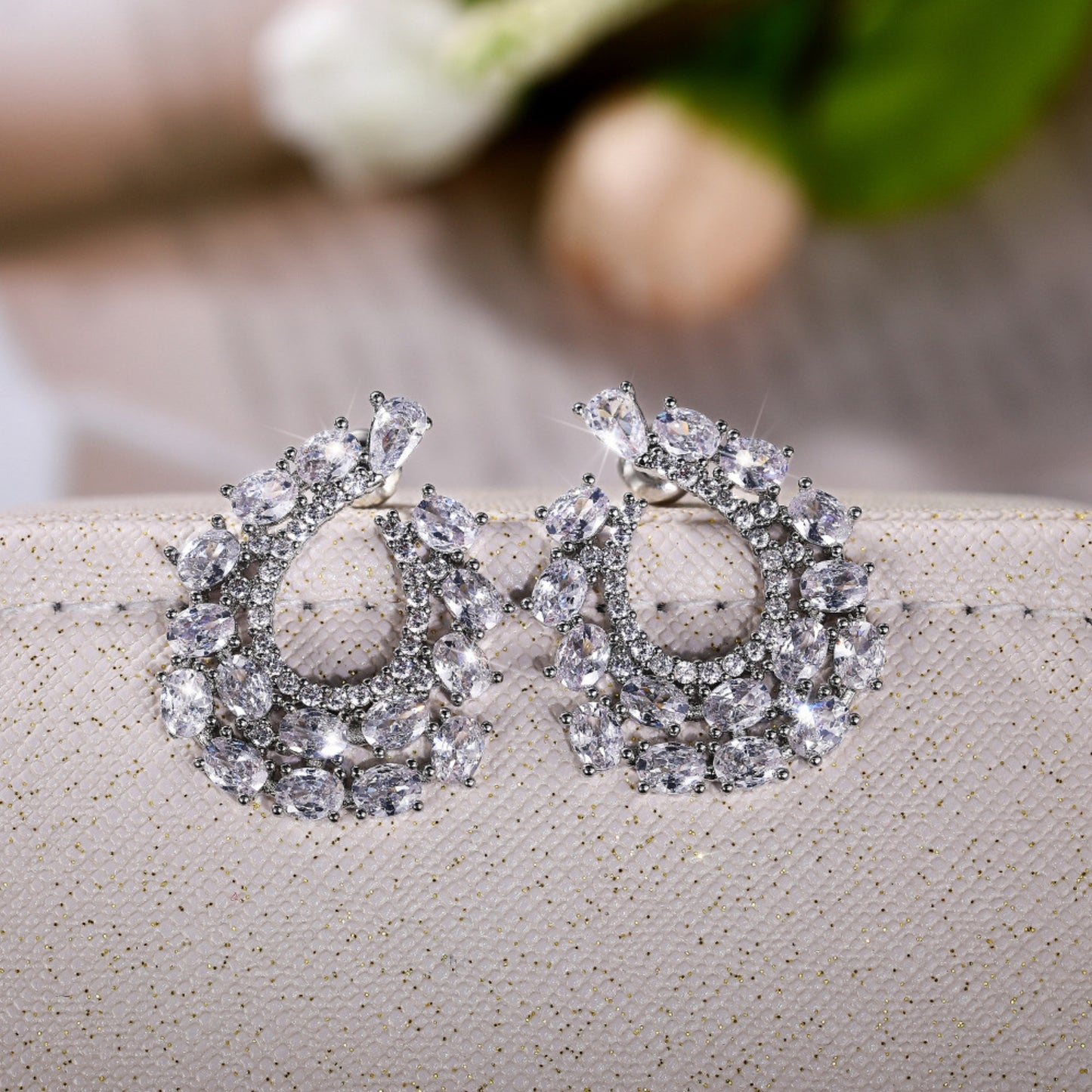 Cluster Earrings for Women Gorgeous Marquis-Cut Cubic Zirconia Bridal Wedding Banquet Stud Earrings for Bride Bridesmaids
