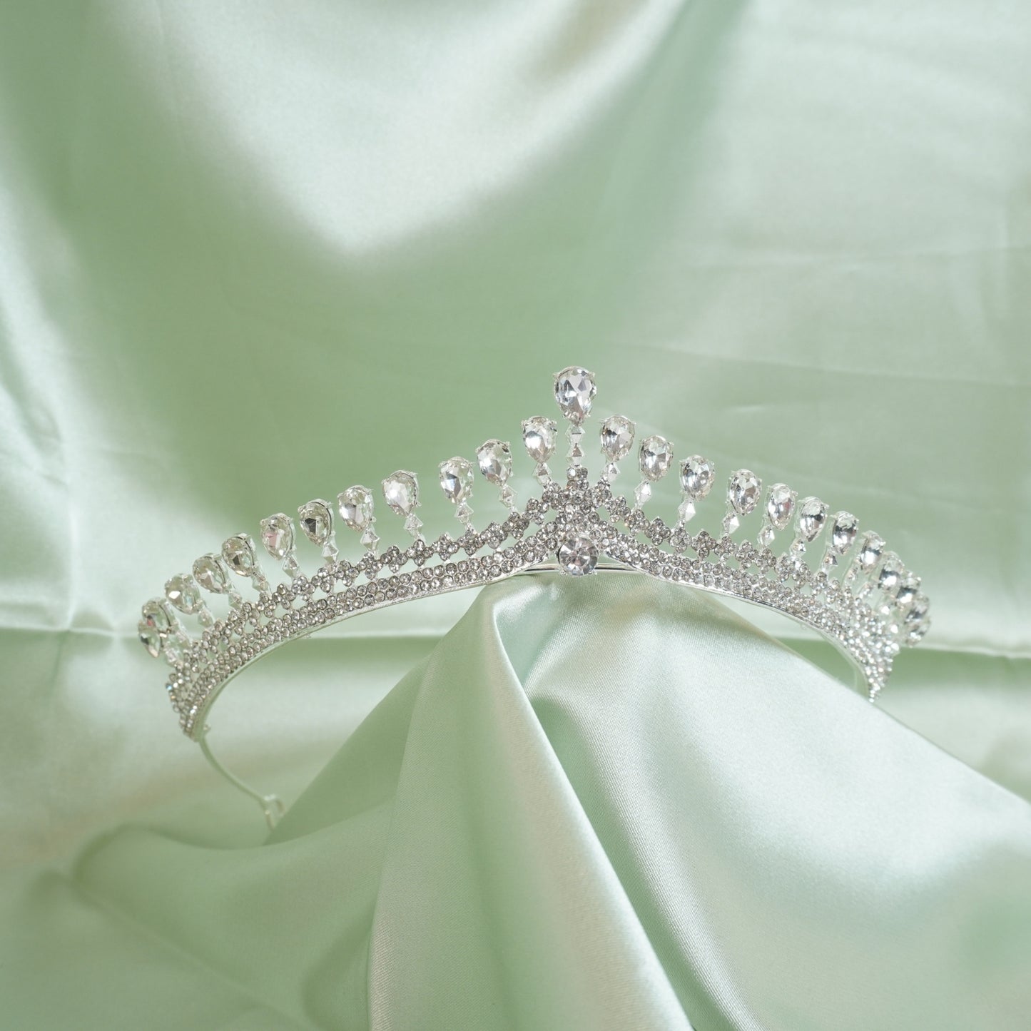 Tiaras for Women, Elegant Princess Crown,Prom Queen Silver Tiara, Birthday Bride Wedding Bachelorette Party Tiaras and Crowns